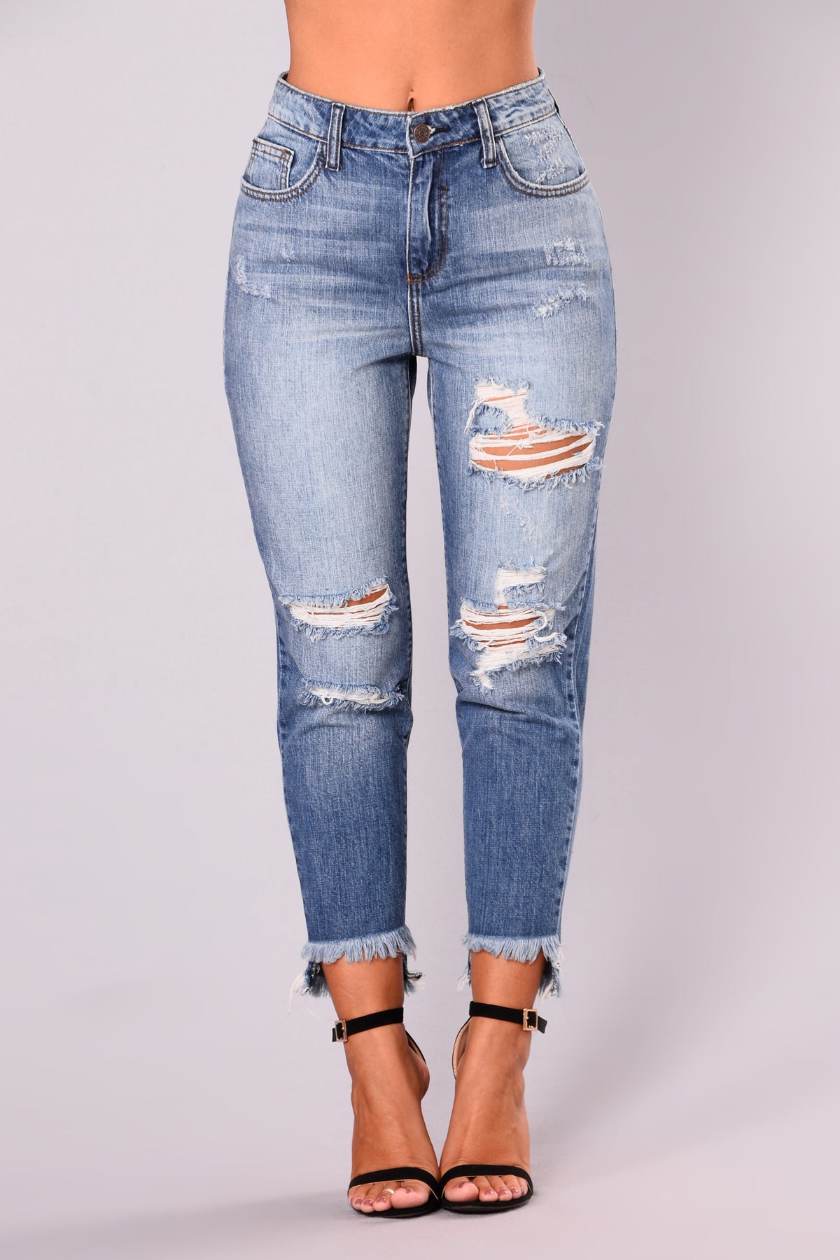 Toni Boyfriend Jeans - Medium Ins Street