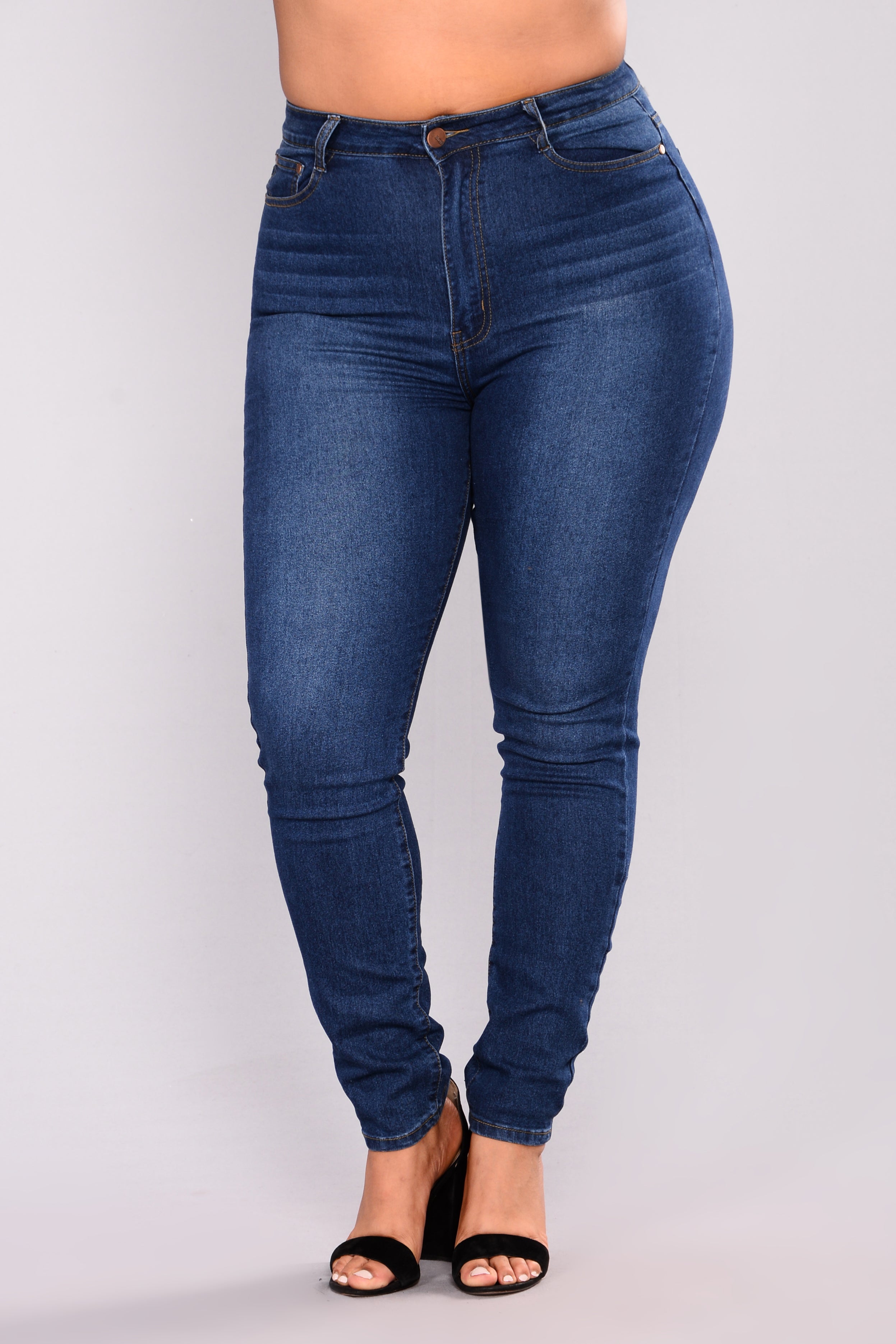 First Pick High Rise Jeans - Medium Blue Wash Ins Street