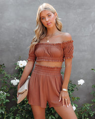 Gramm Off The Shoulder Crop Top - Cognac Ins Street