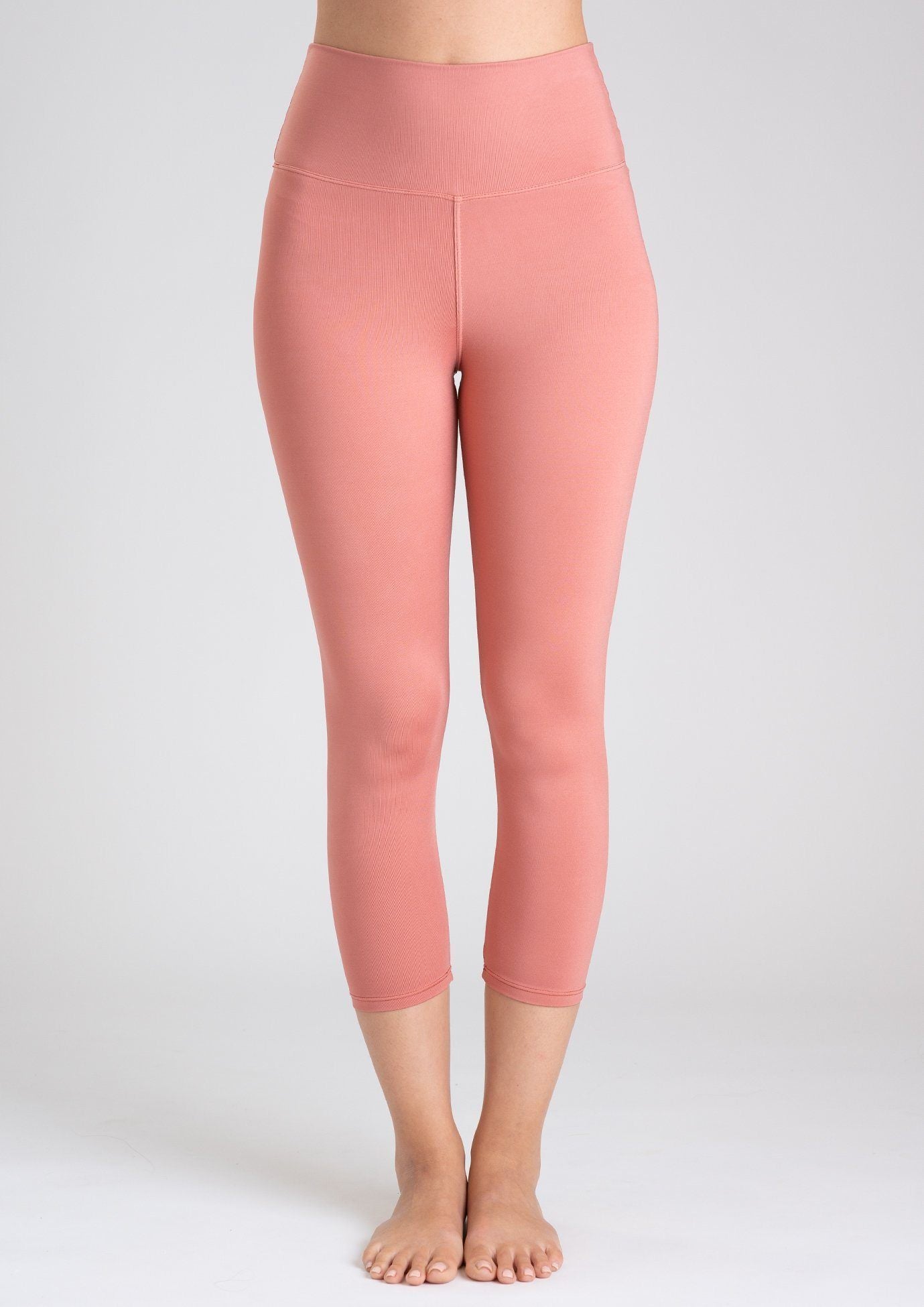 High Waist Capri insstreet