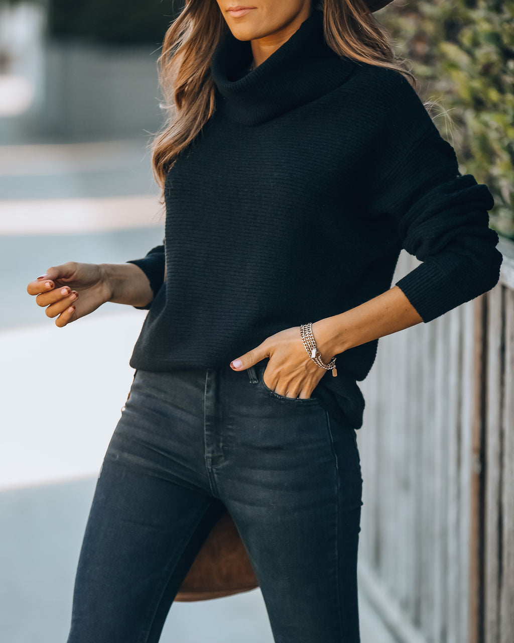 It's A Must Ribbed Turtleneck Sweater - Black Ins Street