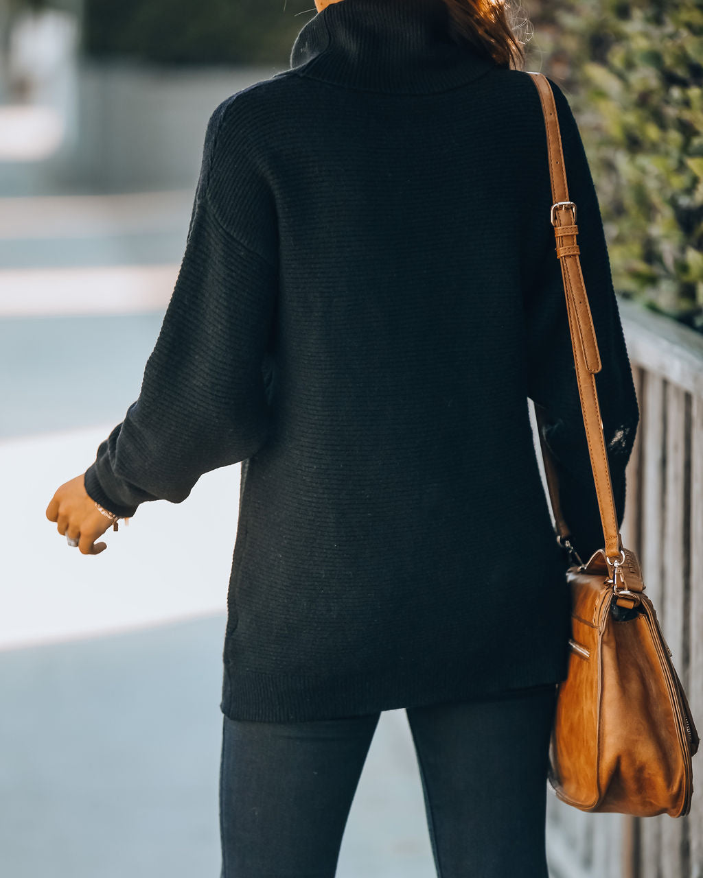 It's A Must Ribbed Turtleneck Sweater - Black Ins Street