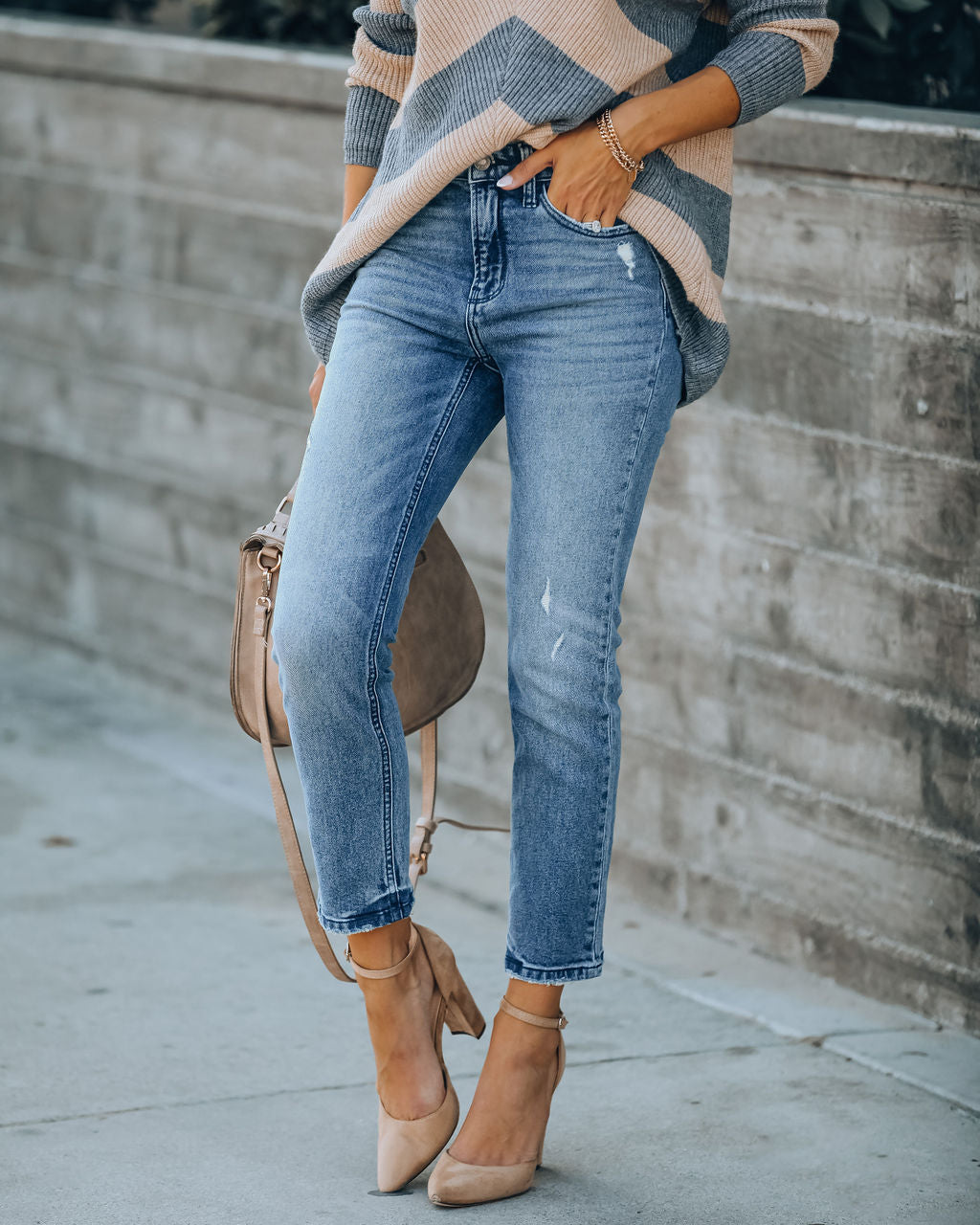 Busy High Rise Distressed Denim Ins Street