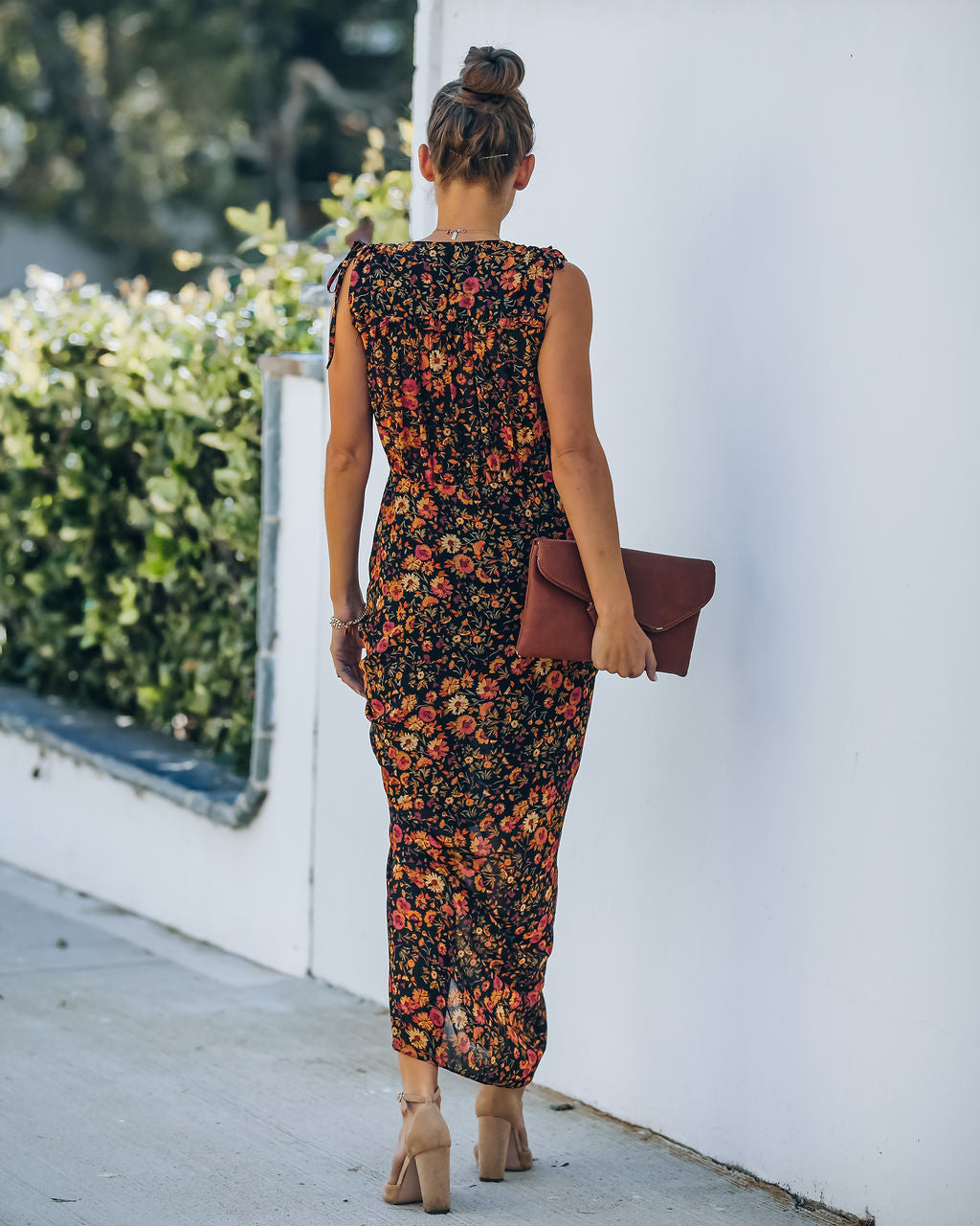 Born To Run Floral Ruched Midi Dress InsStreet