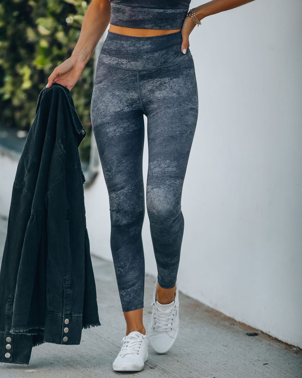 Rise And Grind Legging Ins Street