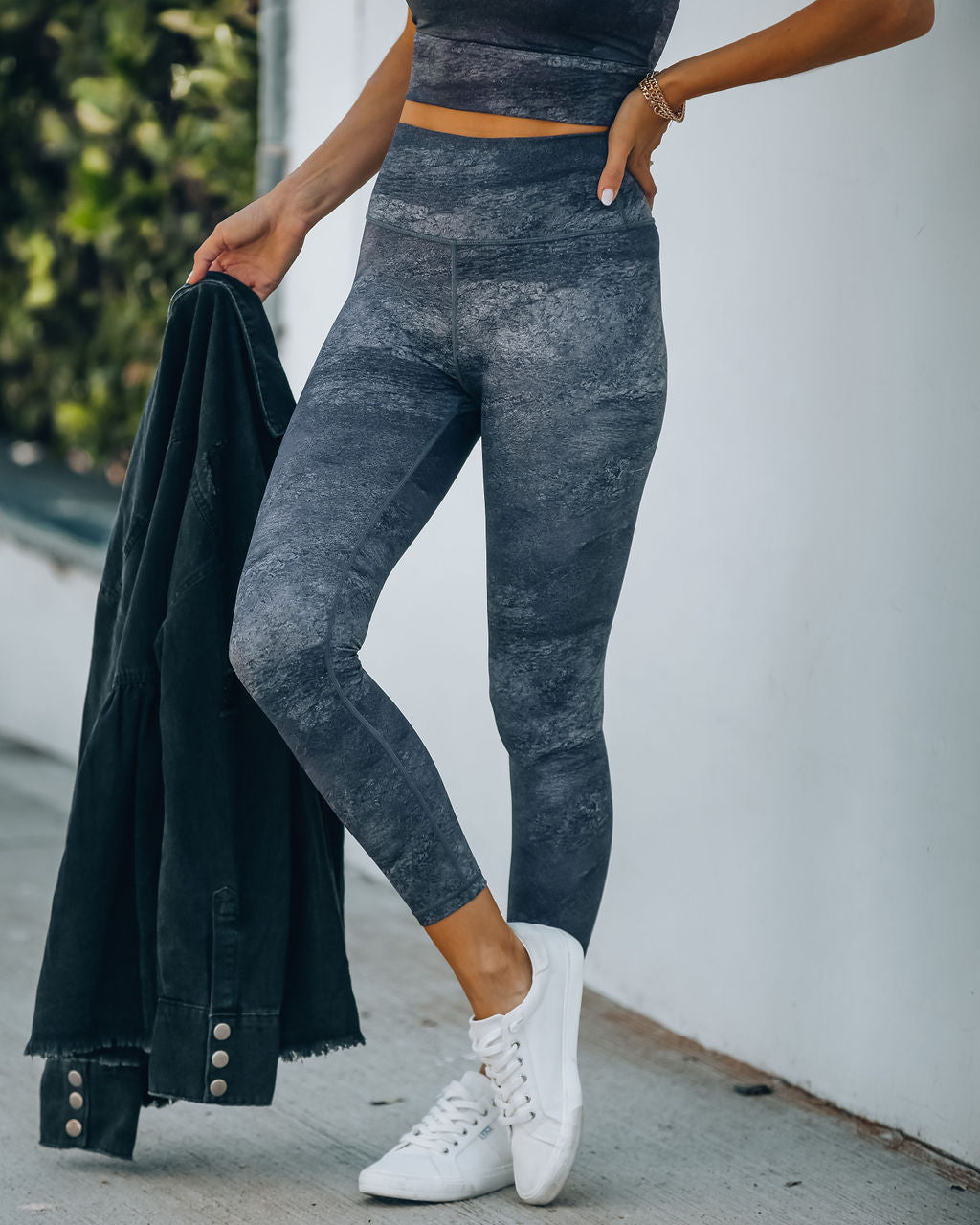 Rise And Grind Legging Ins Street