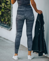 Rise And Grind Legging Ins Street