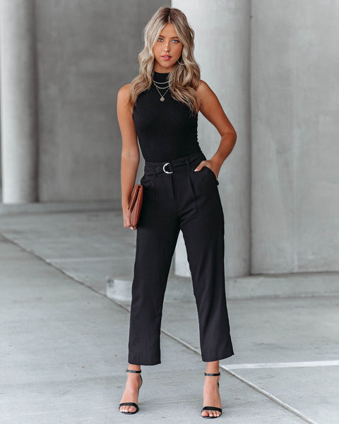 Neomi Pocketed High Rise Belted Trousers - Black – InsStreet