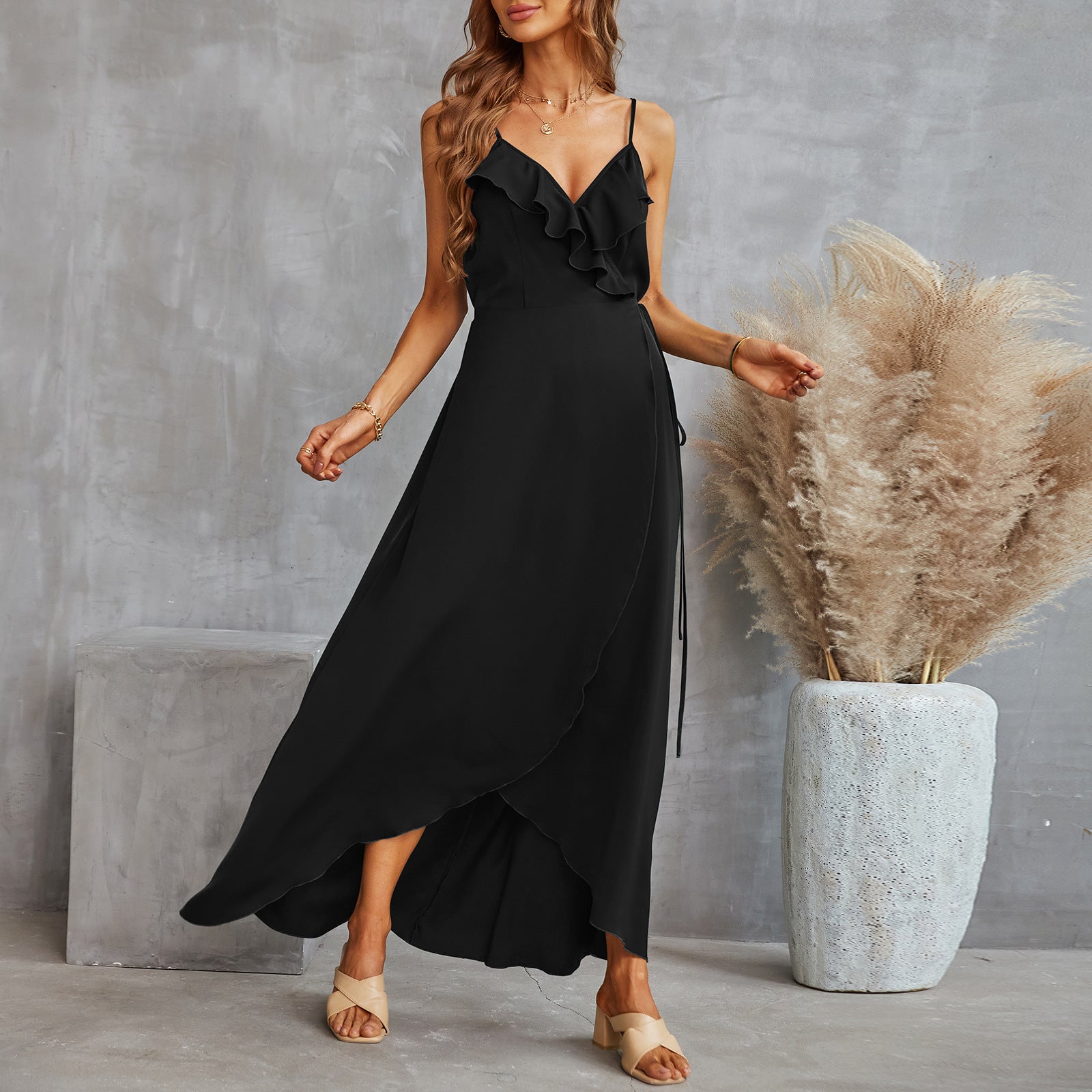 Evanne Pocketed Halter Maxi Dress - Black Ins Street