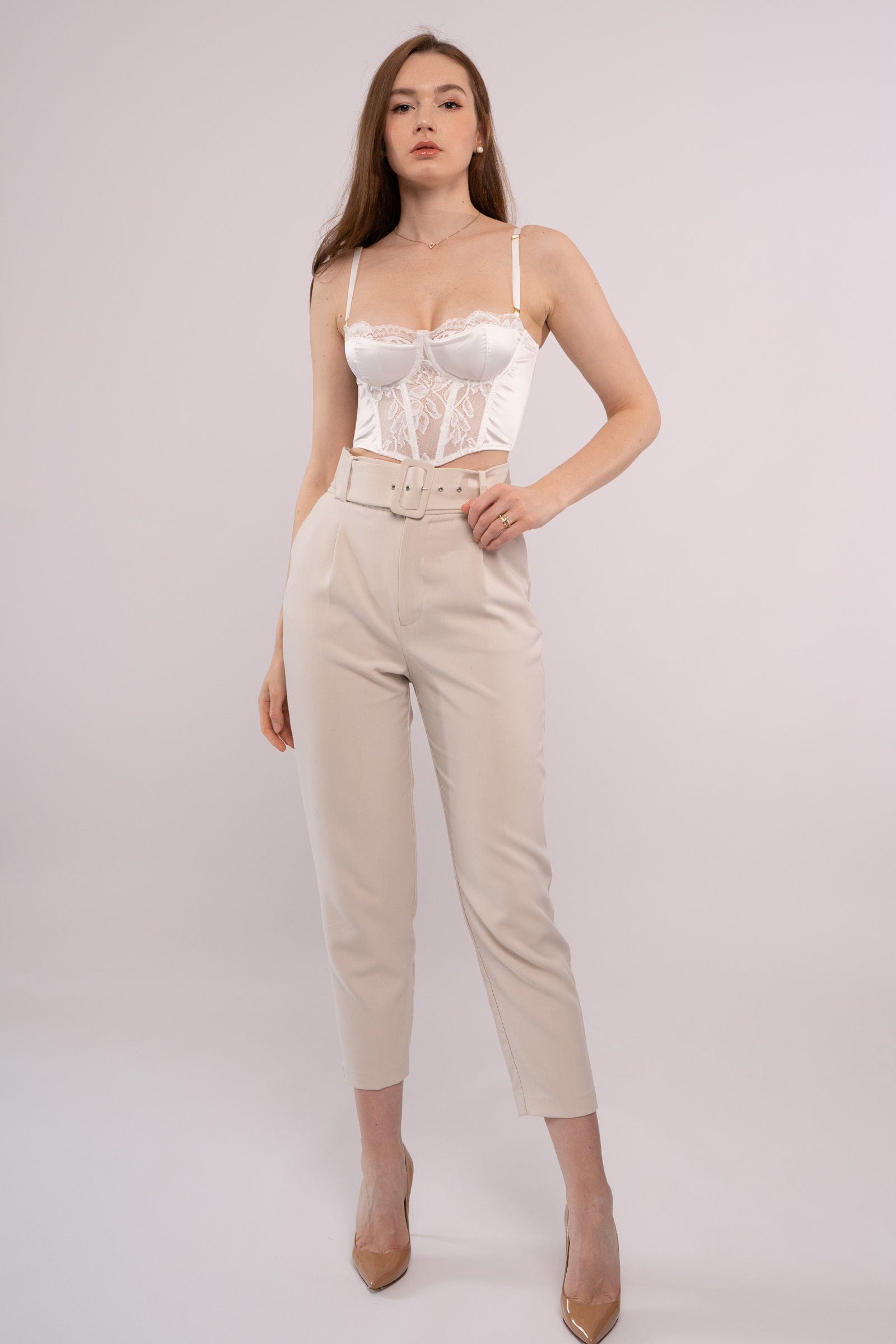 Lavish-White Ins Street