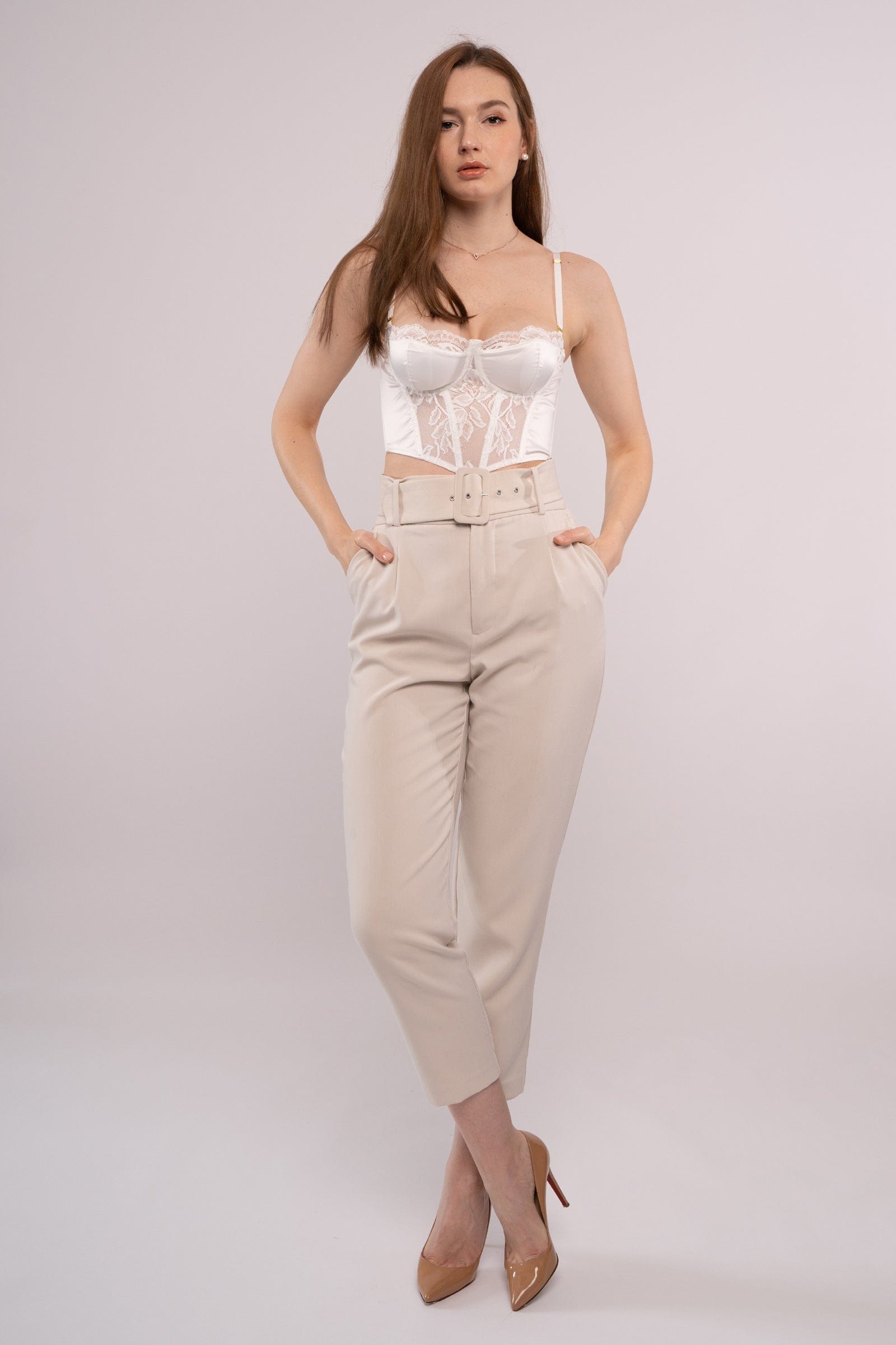 Lavish-White Ins Street