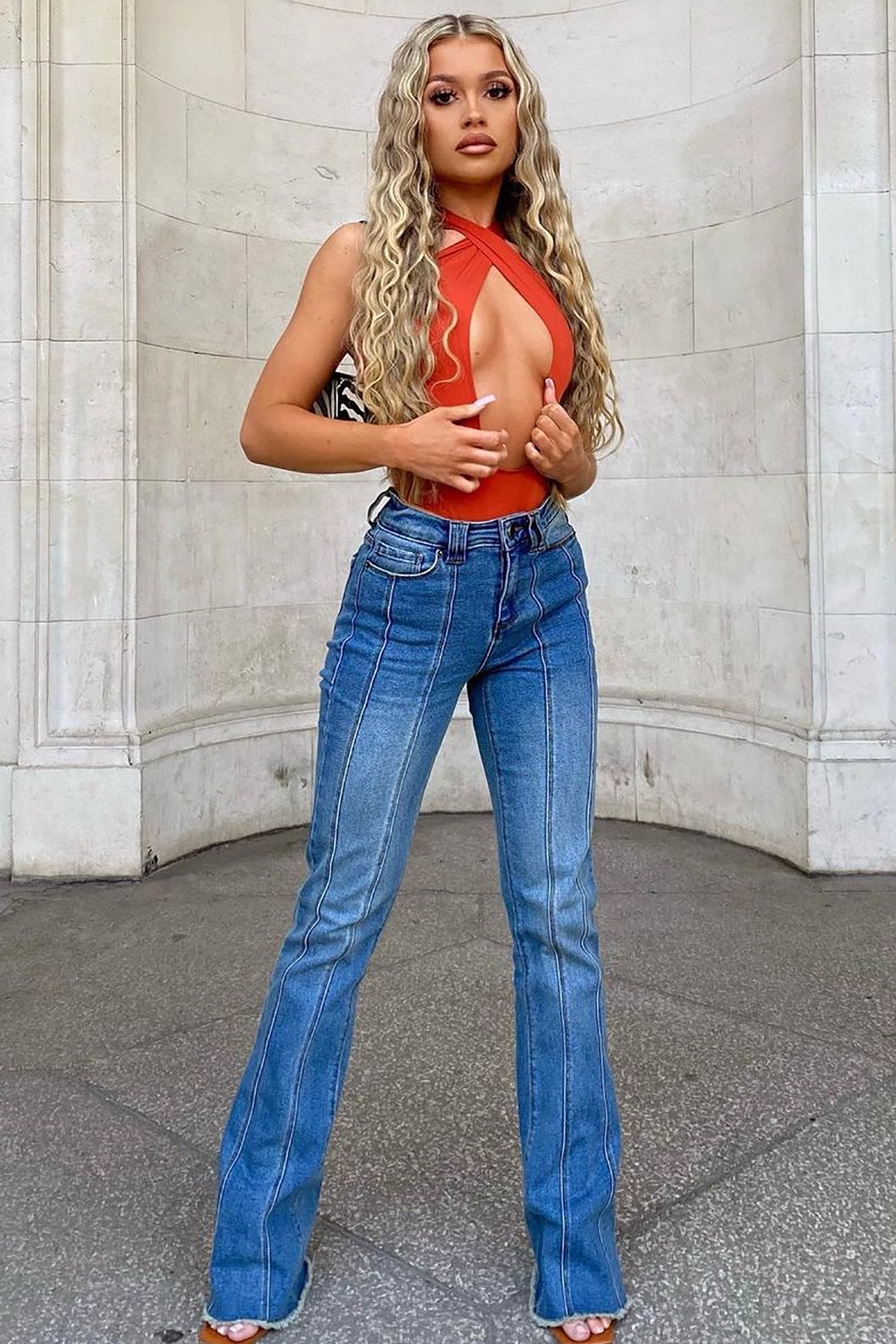 Easy As It Seams Flare Jeans - Vintage Blue Wash Ins Street