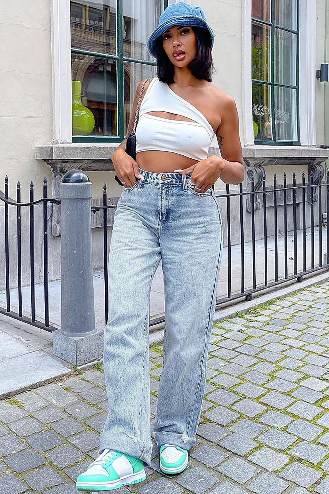 That's So 90's Non Stretch Wide Leg Jeans - Light Blue Wash Ins Street