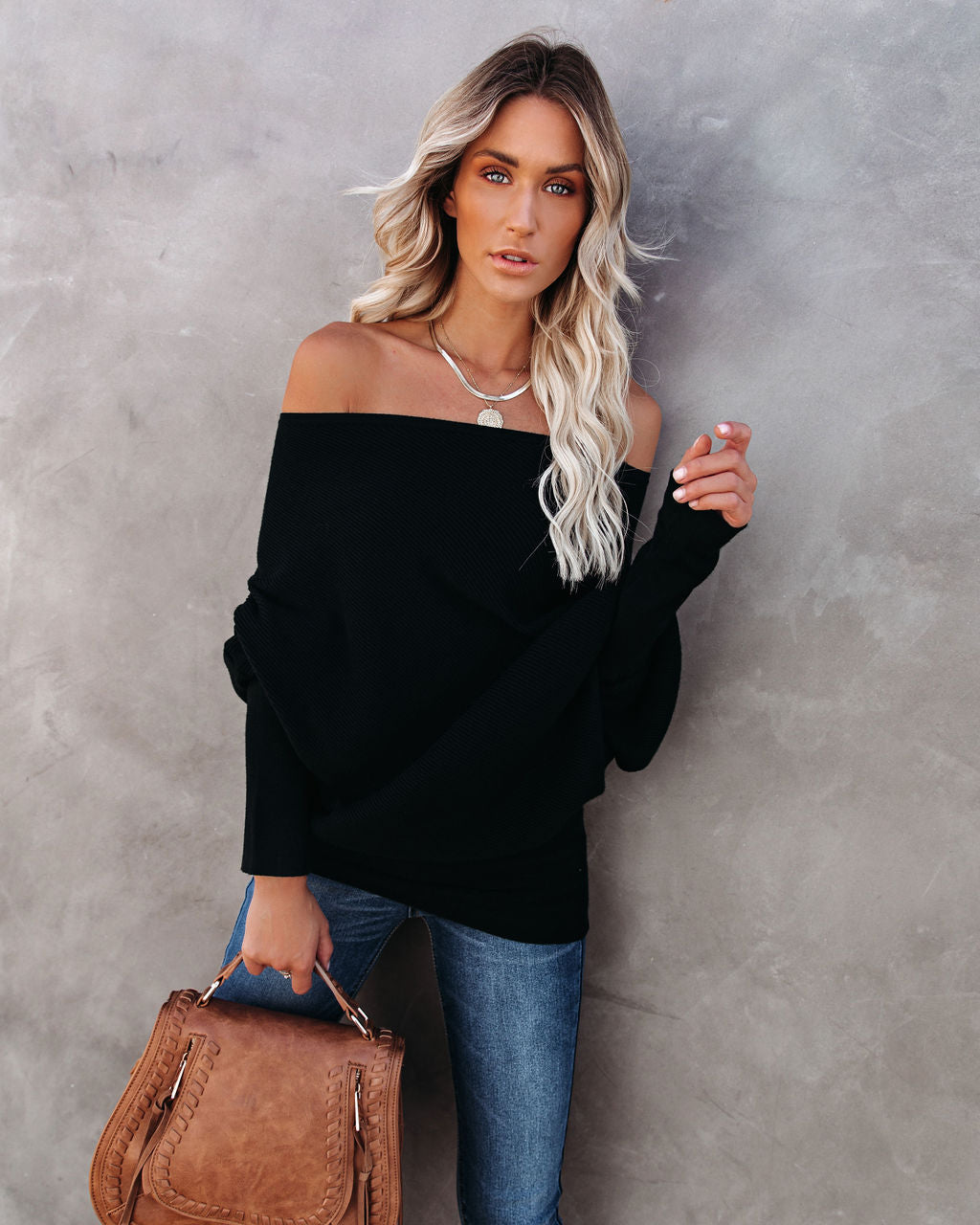 All That Ribbed Cashmere Blend Sweater - Black OLIV-001