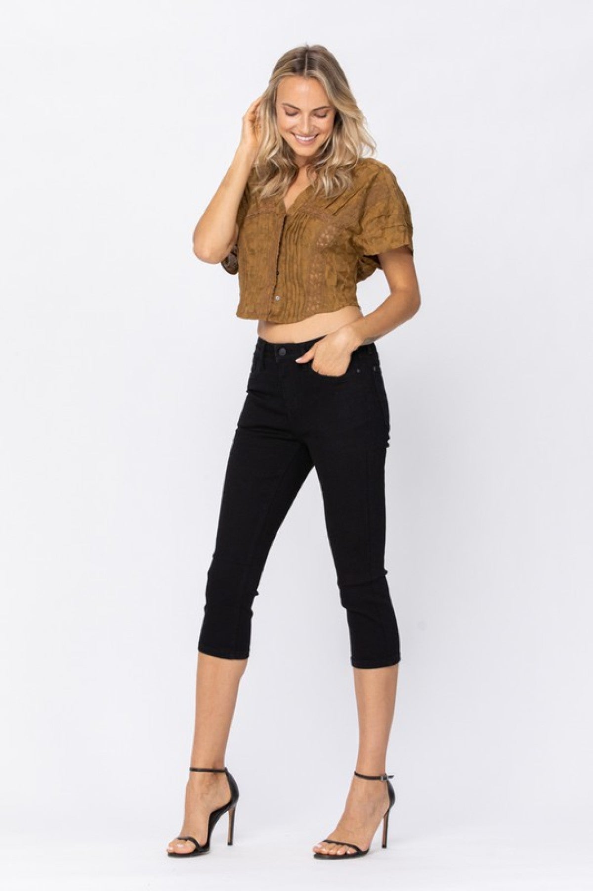 Mid Rise Black Skinny Denim Capri Ins Street