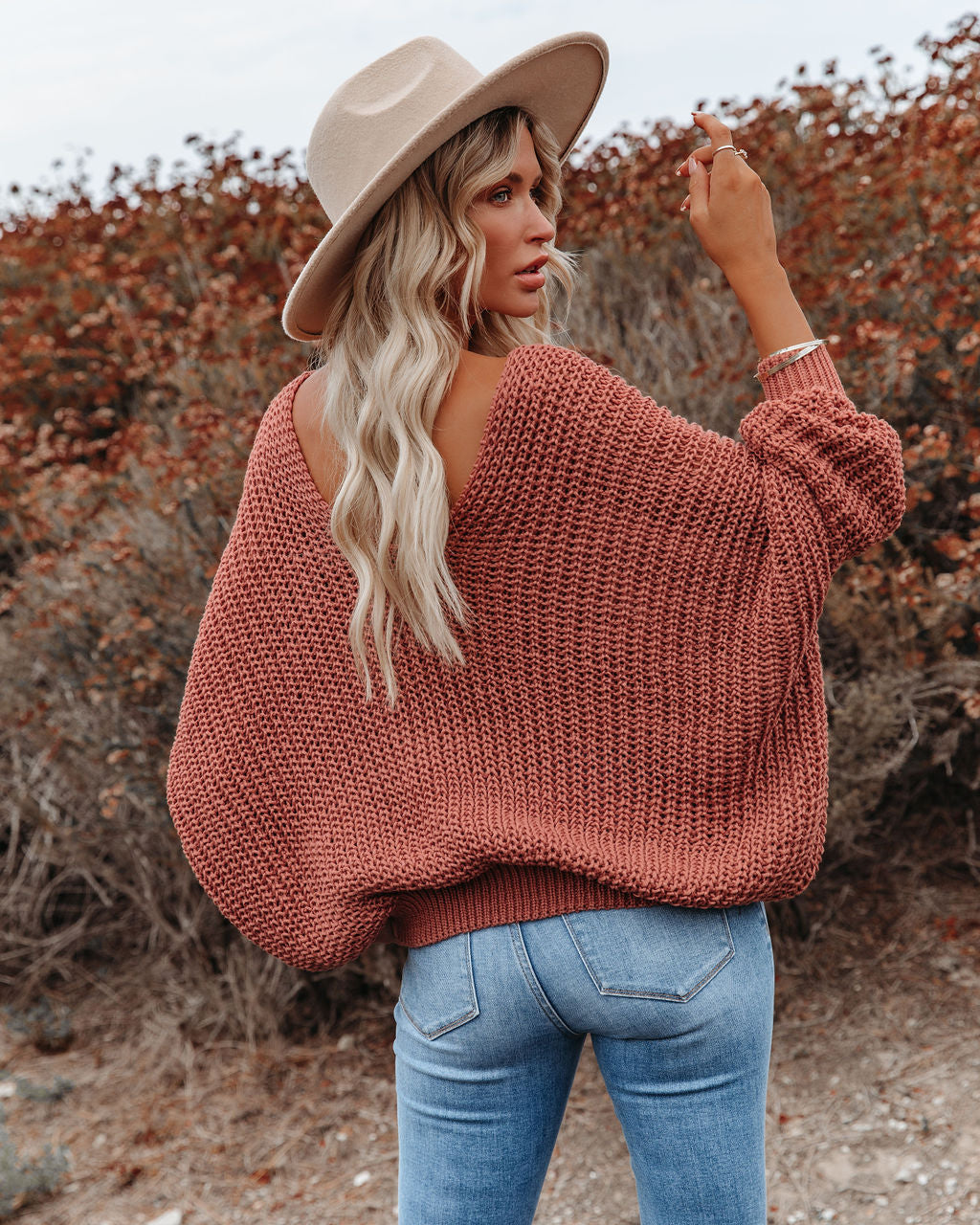 Carry On Knit V-Neck Sweater - Dusty Cedar - FINAL SALE Ins Street