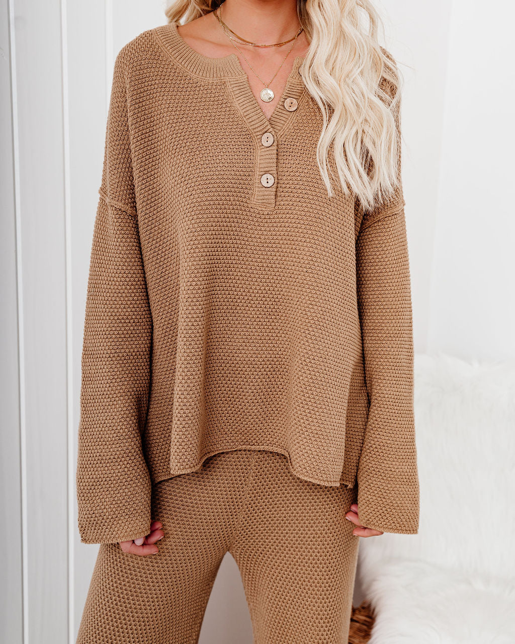 Crack Of Dawn Cotton Blend Henley Sweater - Caramel CURR-002