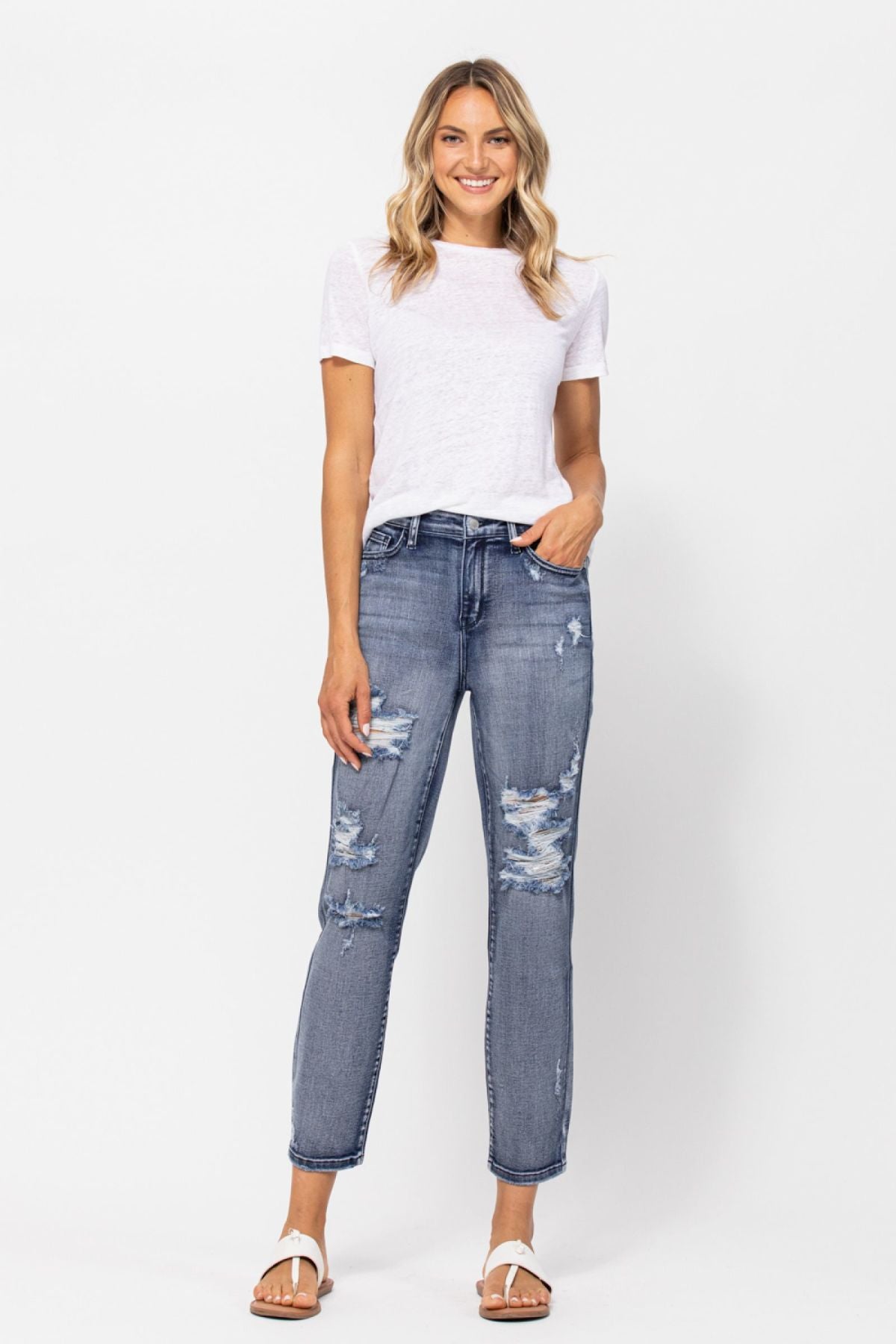 Mid-Rise Destroyed Boyfriend Jeans Ins Street