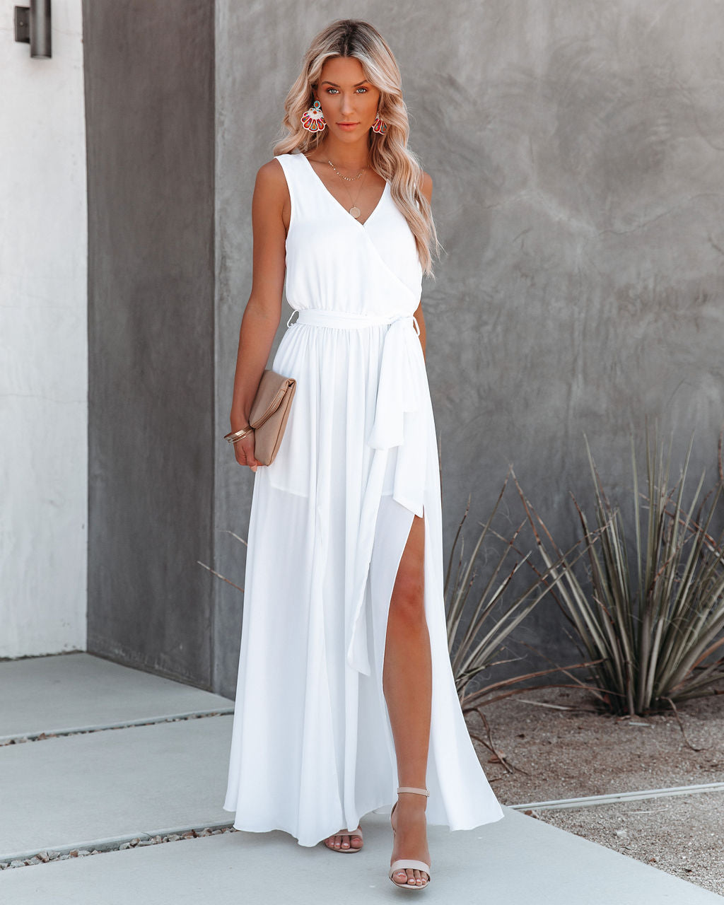 Diana Sleeveless Maxi Dress - Off White – InsStreet