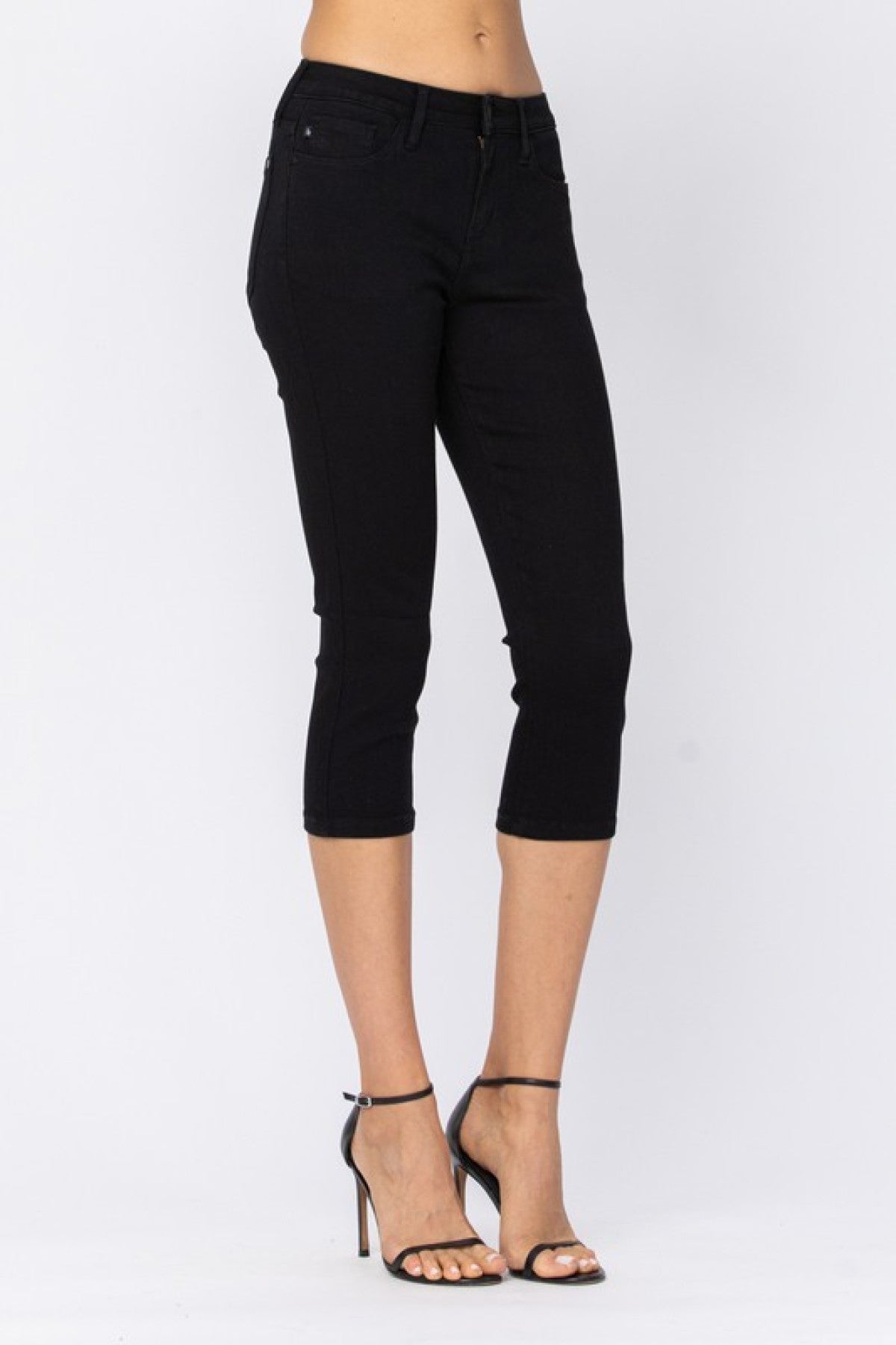 Mid Rise Black Skinny Denim Capri Ins Street