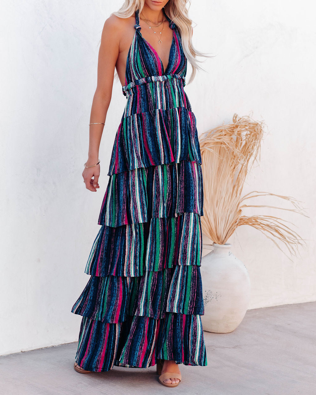 Esperanza Tiered Halter Maxi Dress – InsStreet