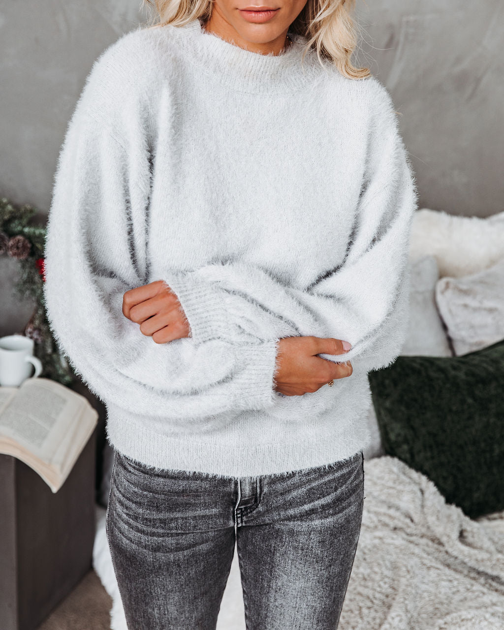 Ice Cap Fuzzy Balloon Sleeve Knit Sweater Ins Street