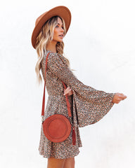 Round Town Crossbody Bag - Burnt Sienna Ins Street