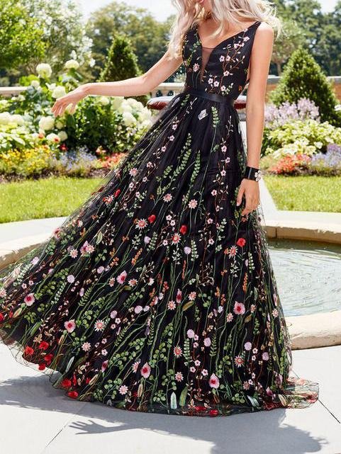 Slim Deep V Neck Sleeveless Embroidered Long Dress ins