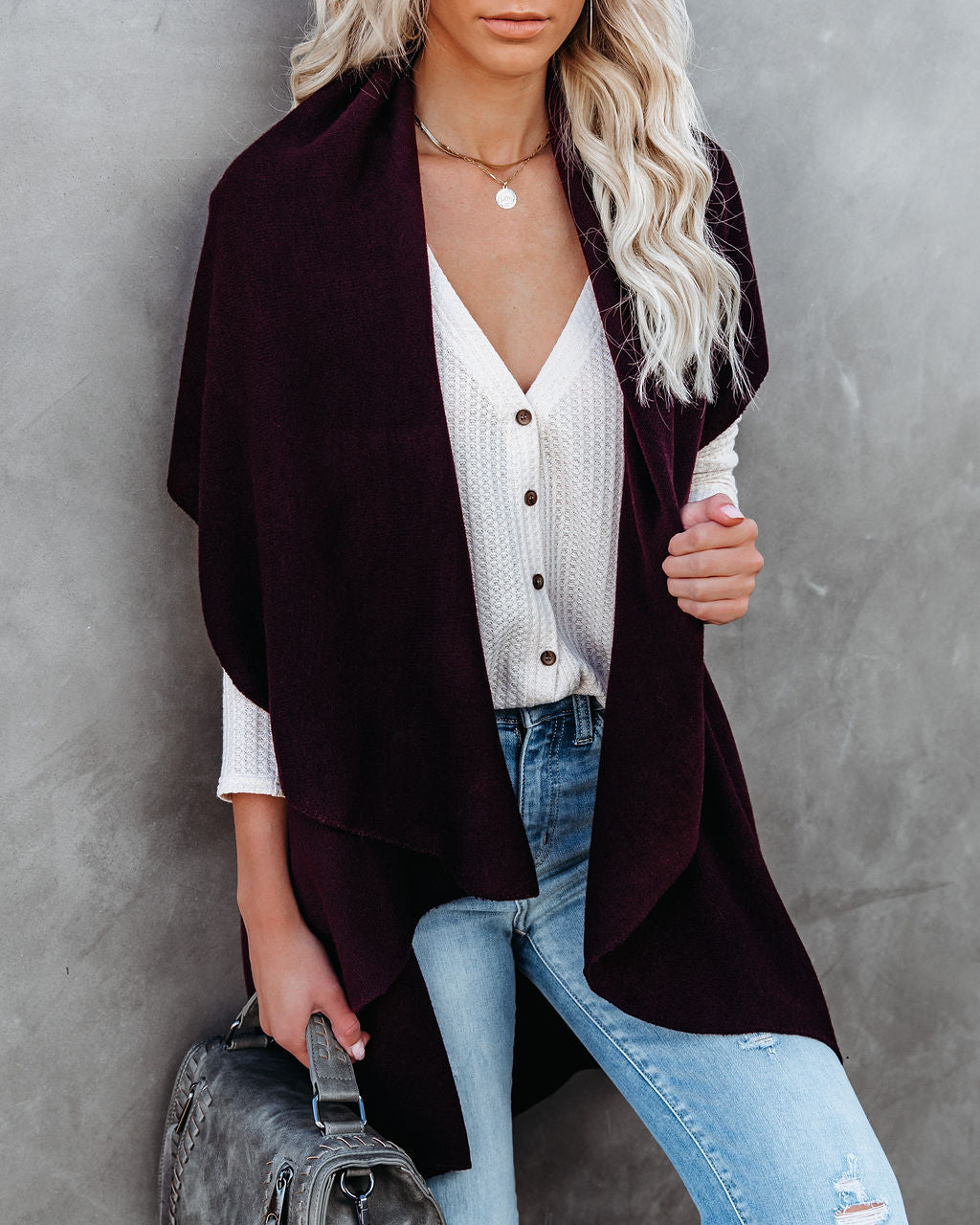 Solitaire Vest - Wine Ins Street