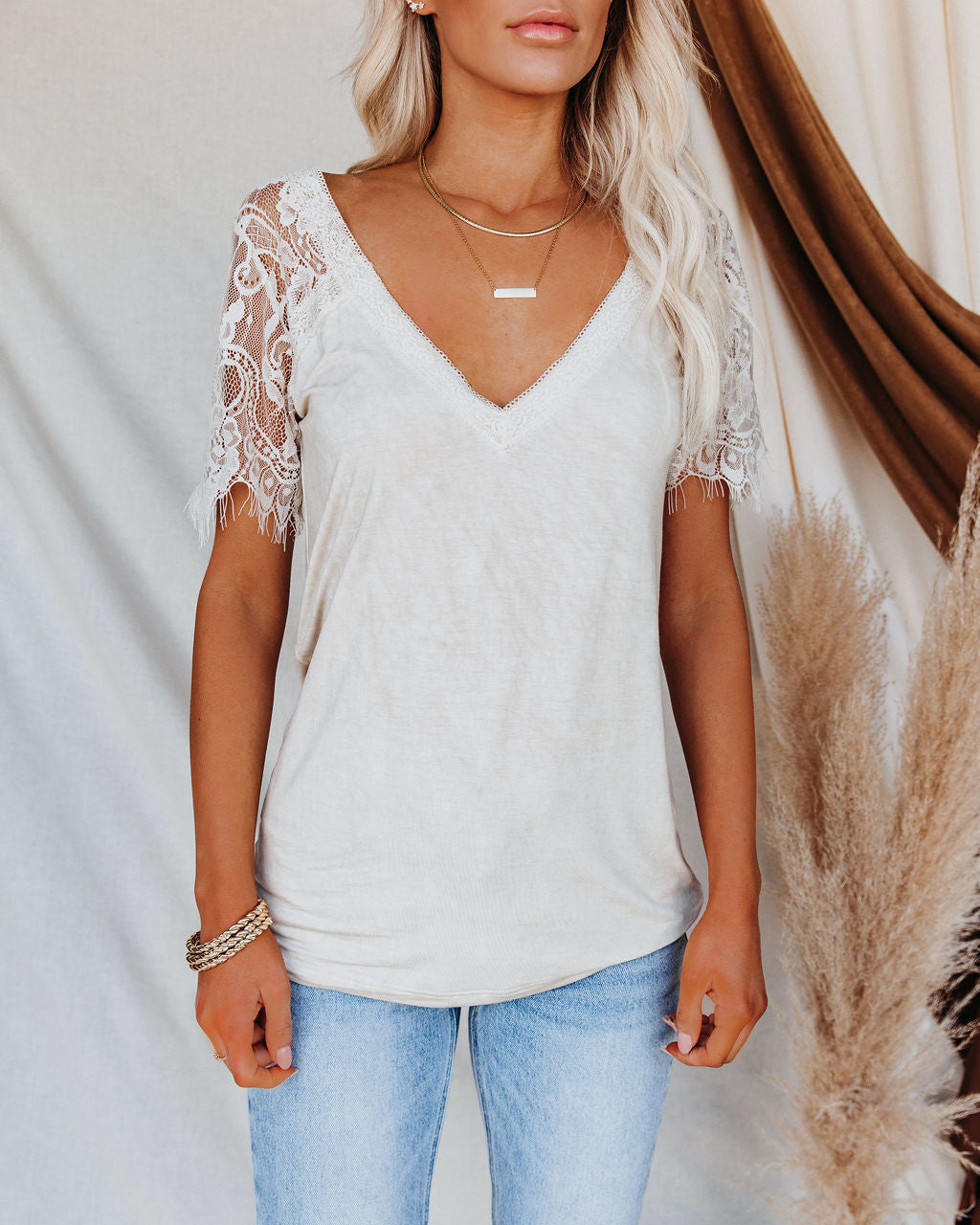 Sweet Side Lace Top - Toasted Almond Ins Street